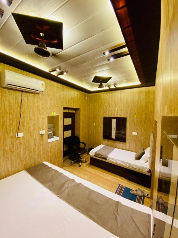 Namo Guest House Only For Indians Varanasi Exterior foto